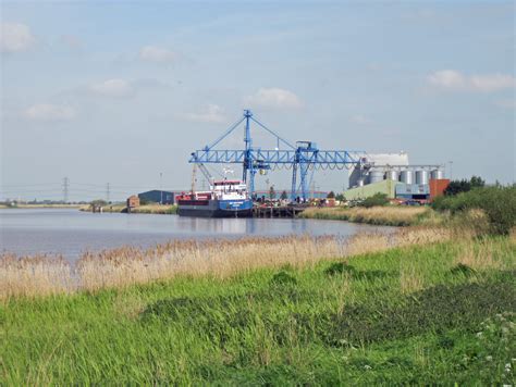 Port of FLIXBOROUGH, [GB] United Kingdom (GBFLX). Arrivals / Departu.